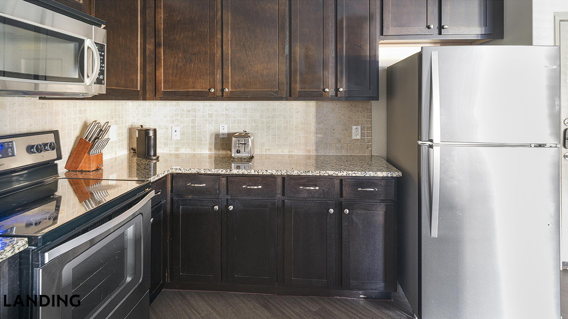 Building Photo - 18021 Kingsland Blvd