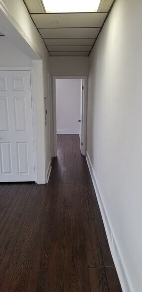 Building Photo - 2243 S Lambert St