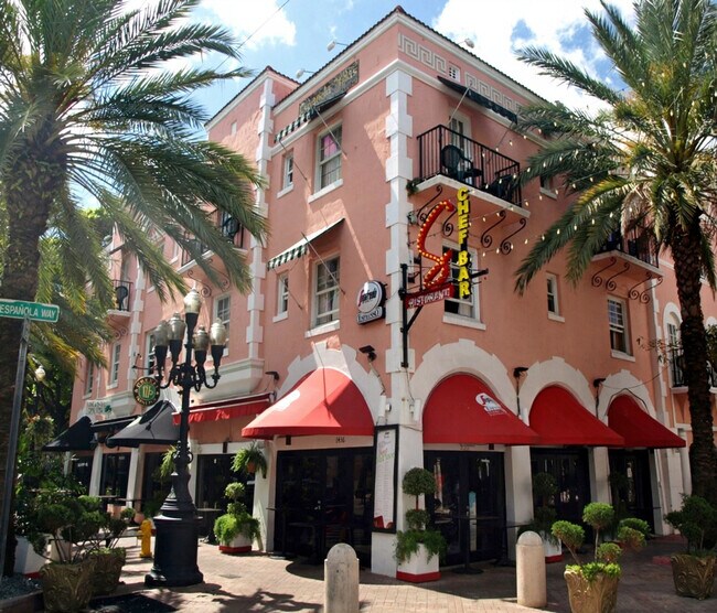 Building Photo - 825 Jimmy Buffett Mem Hwy