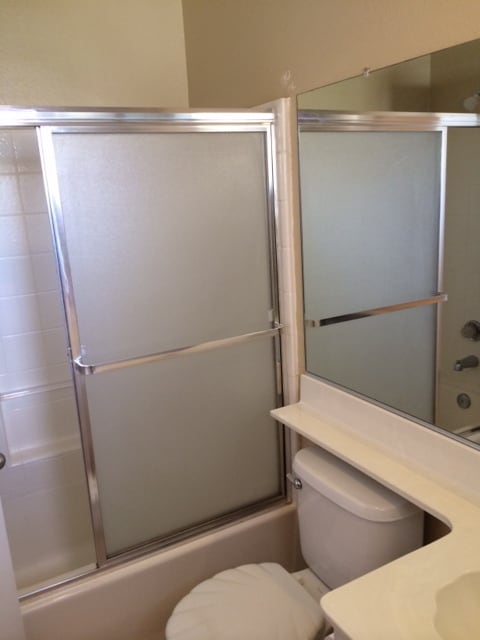 Building Photo - 3 BEDROOM, 2 BATH VICTORVILLE HOME. COMMUTER FRIENDLY!  NEAR AMARGOSA AND MOJAVE