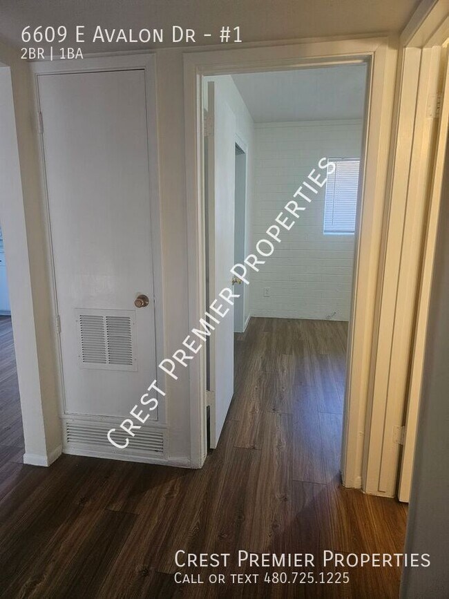 Building Photo - 6609 E Avalon Dr