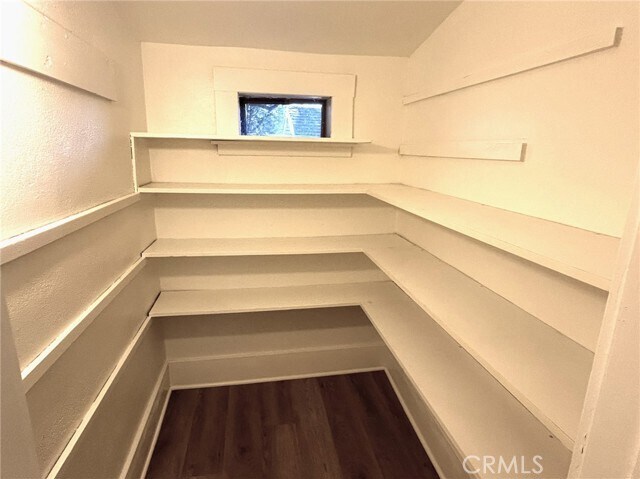 Building Photo - 246 W 4th St