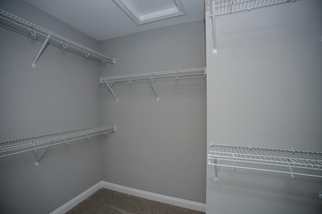 Building Photo - 924 Camden Ct