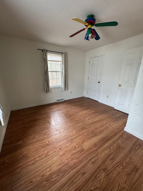 Building Photo - 229 Ramblewood Dr