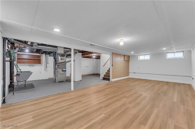 Building Photo - 20870 Wilmore Ave