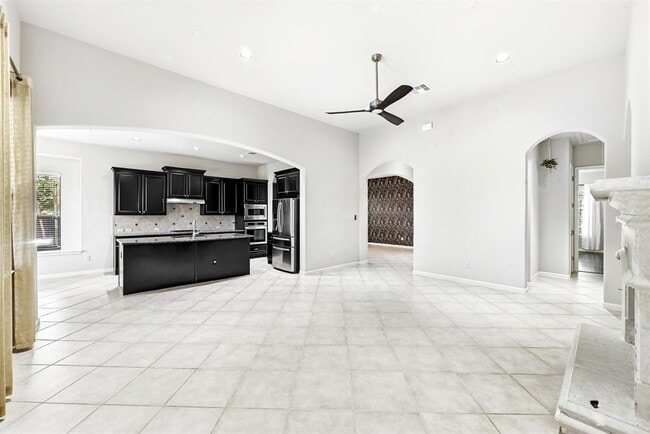 Building Photo - 1611 Rimstone Dr