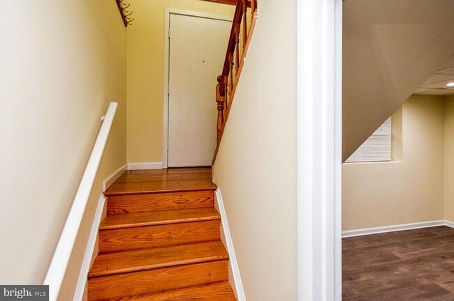 Building Photo - 6584 Madrigal Terrace