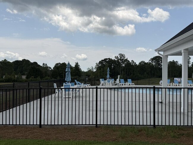 Building Photo - 7461 Linda Vis Ln