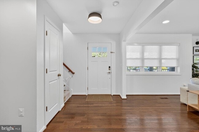 Building Photo - 4613 Willow Run Dr