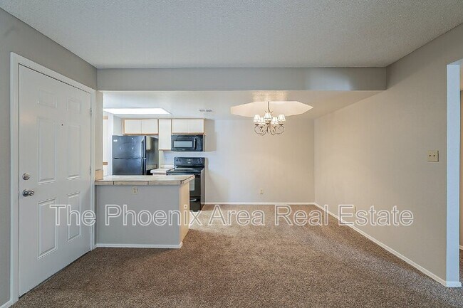 Building Photo - 2855 S Ext Rd