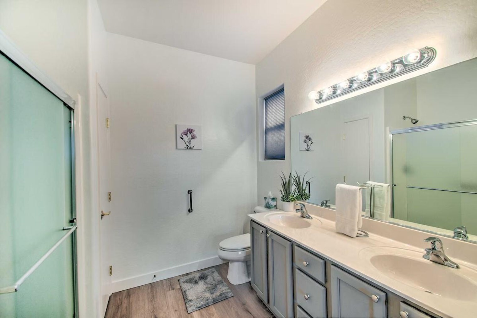 Building Photo - 15033 W Home Run Dr