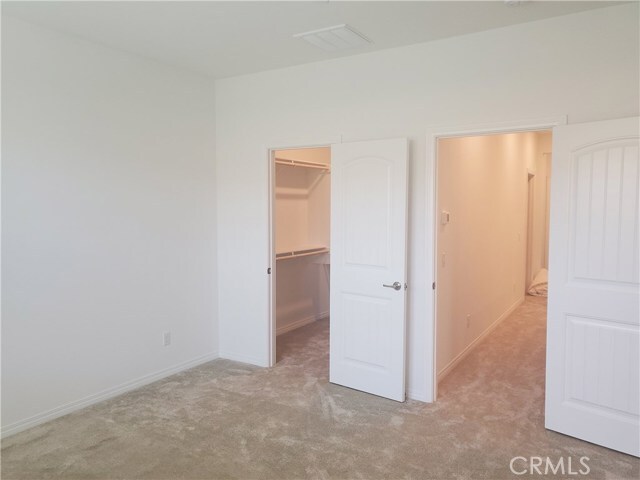 Building Photo - 16502 Casa Grande Ave