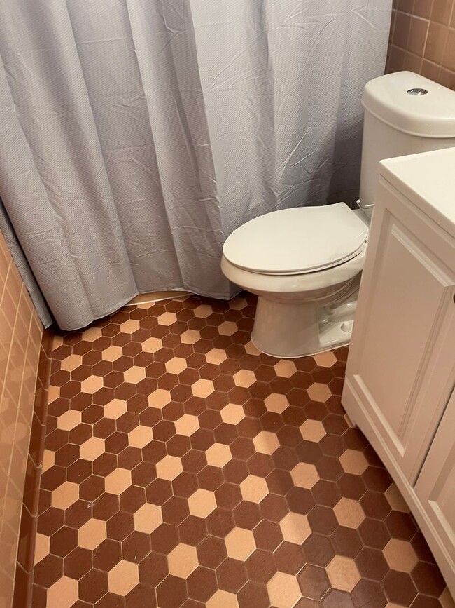 Building Photo - 4336 Liberty Hill Rd