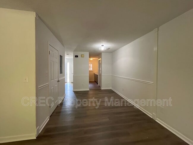 Building Photo - 2757 Jobee Dr