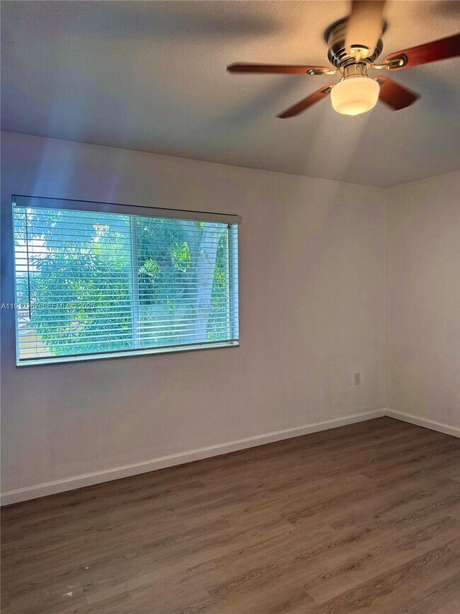 Building Photo - 63 SE 3rd Ave