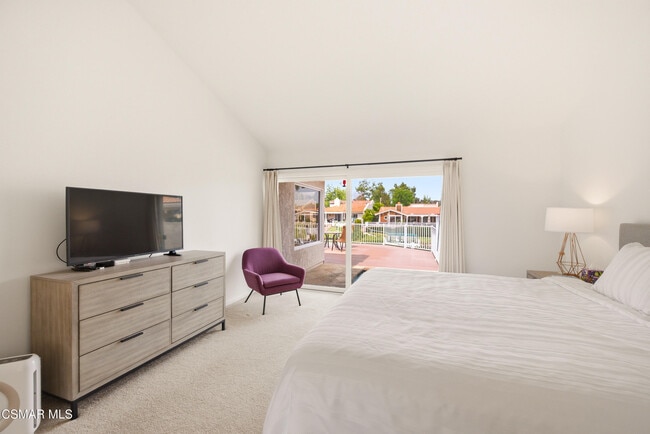 Building Photo - 2379 Leeward Cir