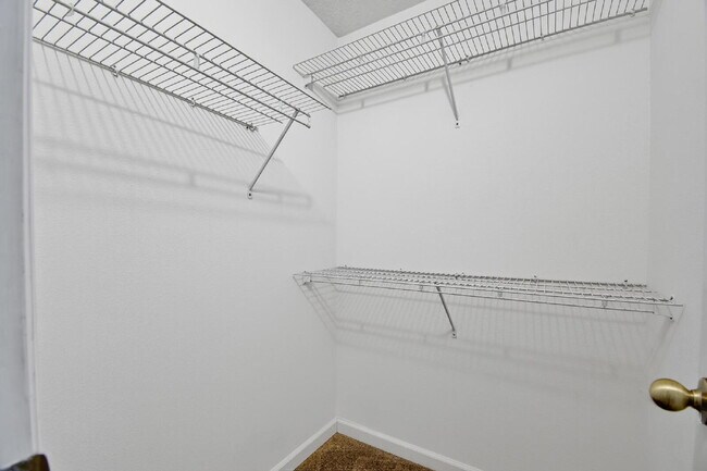 Building Photo - DUPLEX