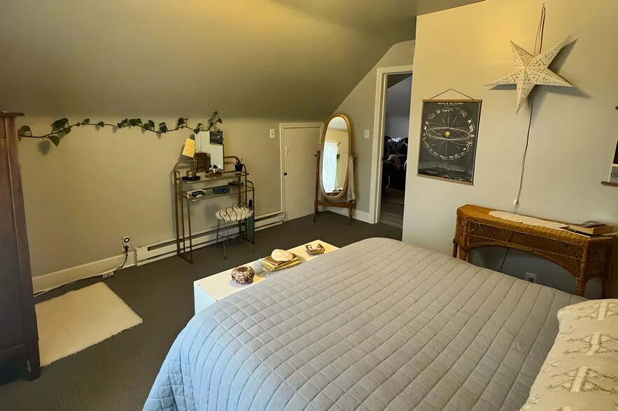 Building Photo - 1403 Columbus Ave