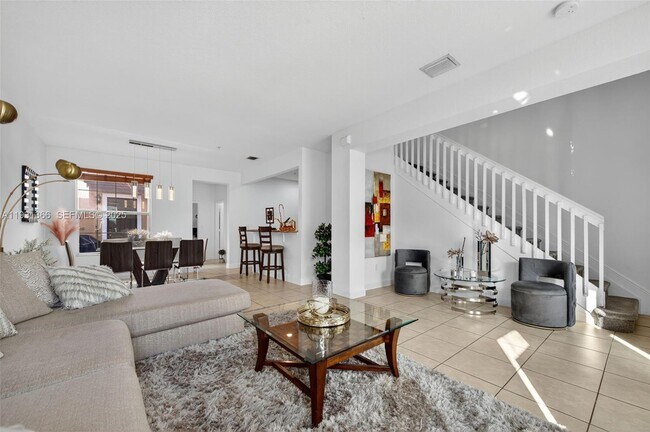 Building Photo - 14615 SW 14th St