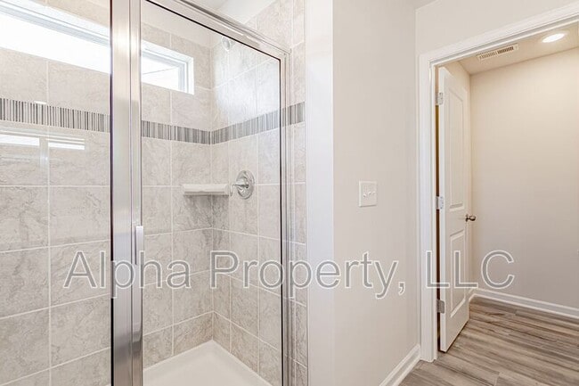 Building Photo - 108 Stellate Pl