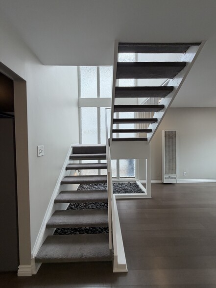 Building Photo - 1017 Morningside Dr