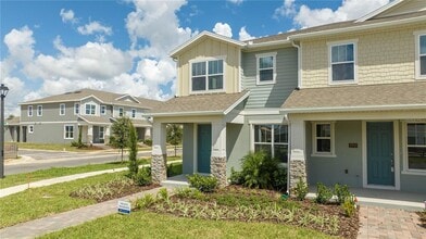 Building Photo - 16350 Hamlin Vw St