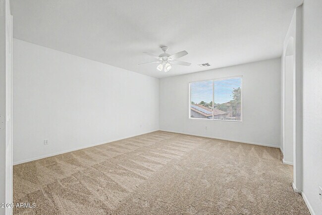 Building Photo - 14165 W Crocus Dr