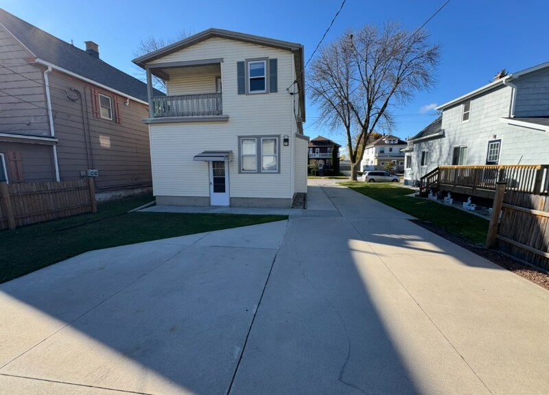 Building Photo - 2105A N 13th St