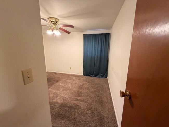 Building Photo - 4 Florentine Ct