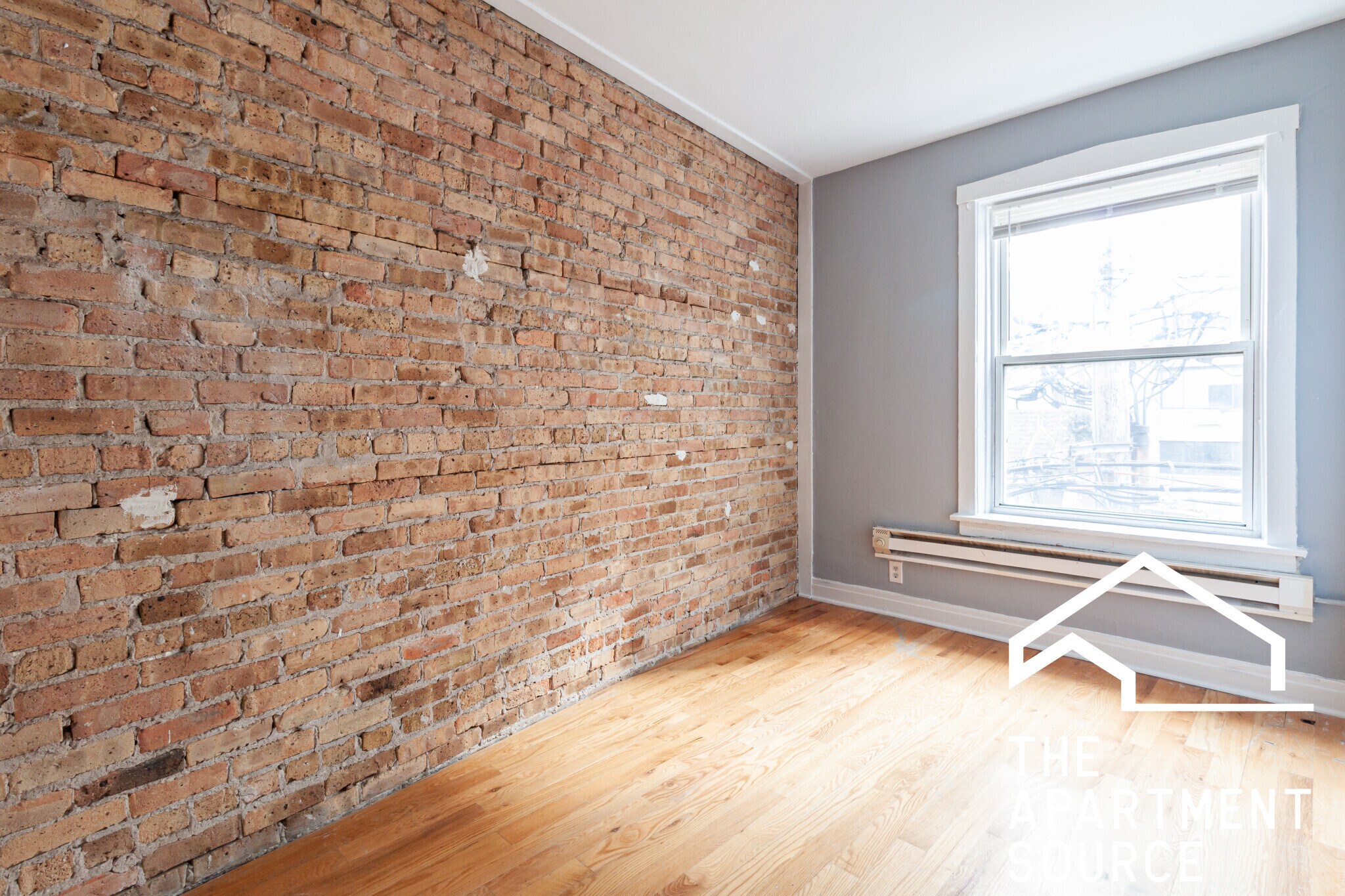 Building Photo - 511 W Melrose St