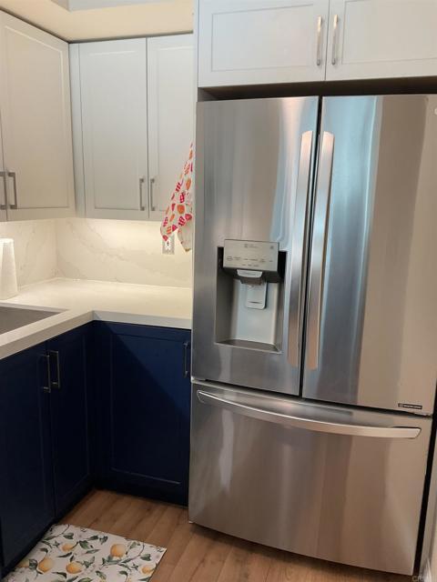 Building Photo - 500 W Harbor Dr