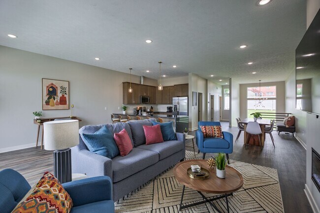 Building Photo - Modern 3BR Retreat | Penthouse + Skyline Views - Fully Furnished Option