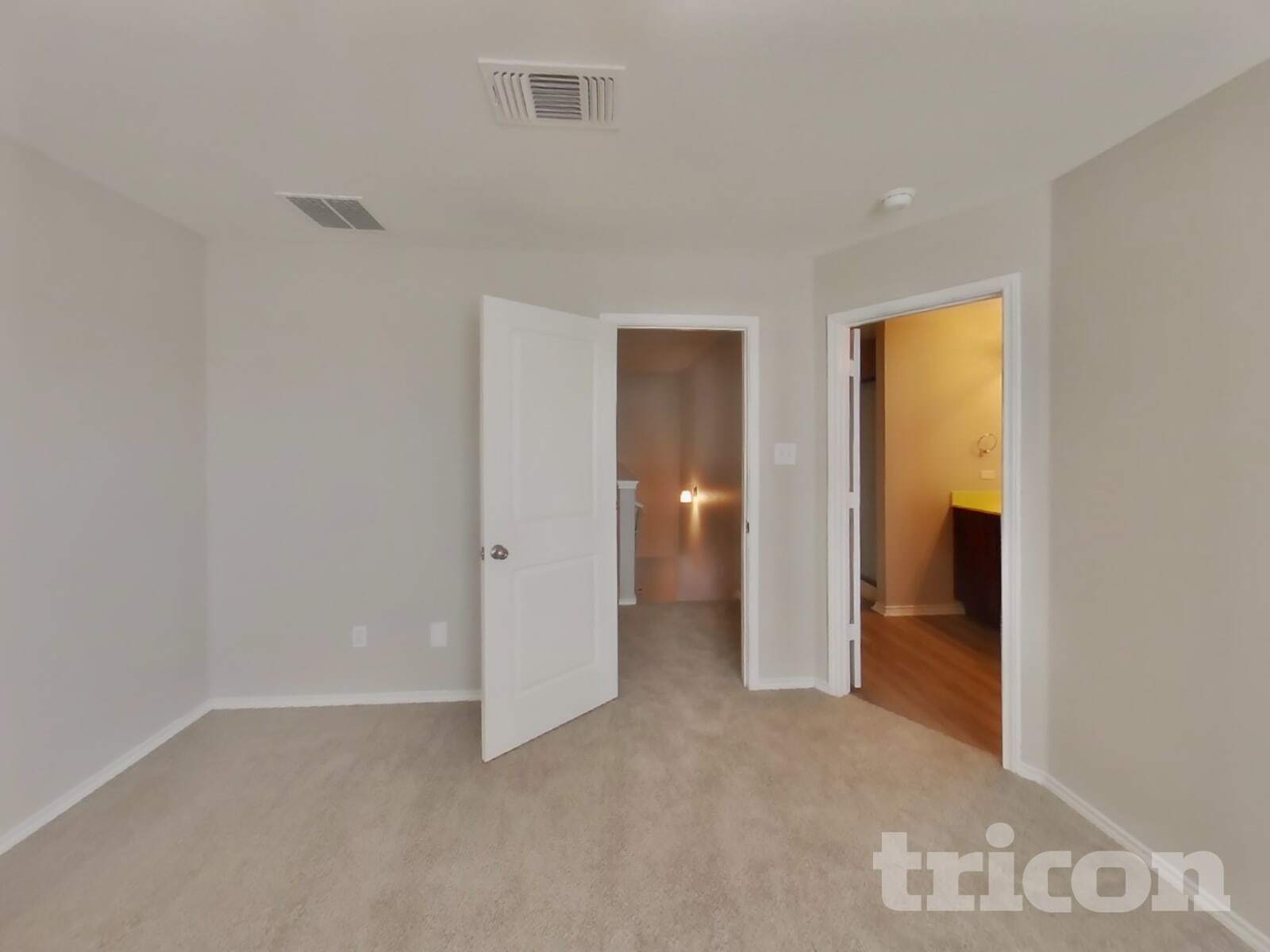 Building Photo - 2310 Cats Paw View