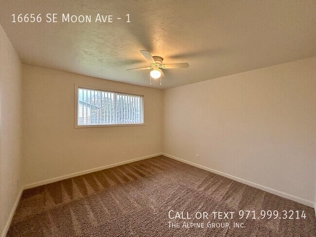 Building Photo - 16656 SE Moon Ave