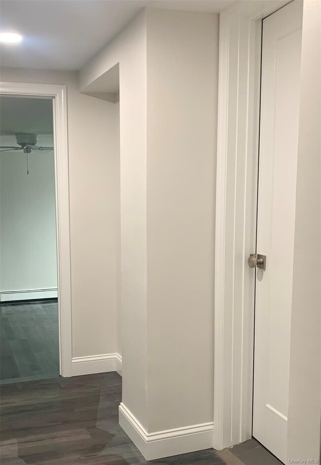 Building Photo - 83 Lake St