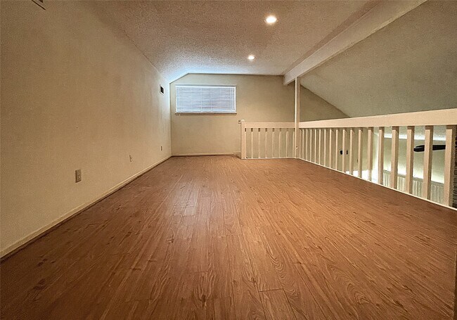 Building Photo - 6203 Gladewell Dr