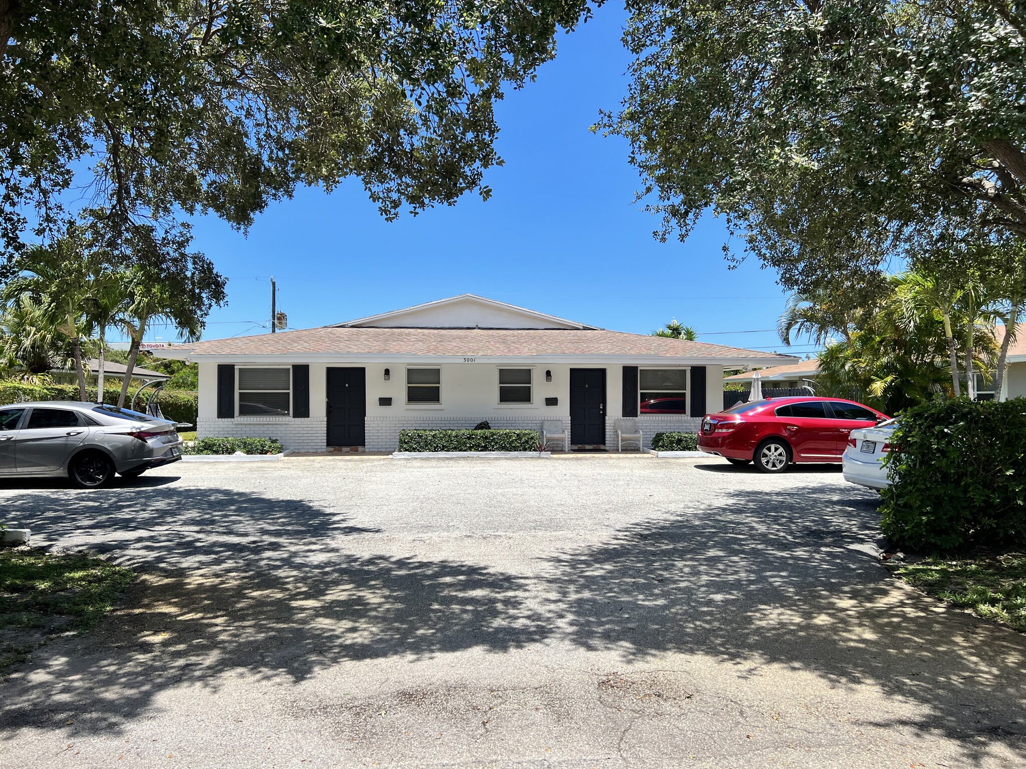 Building Photo - 3021 Albatross Rd
