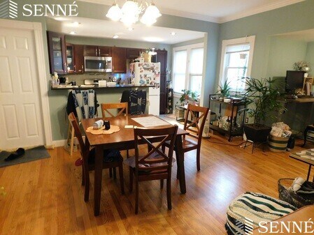 Primary Photo - 14 Fiske Ave