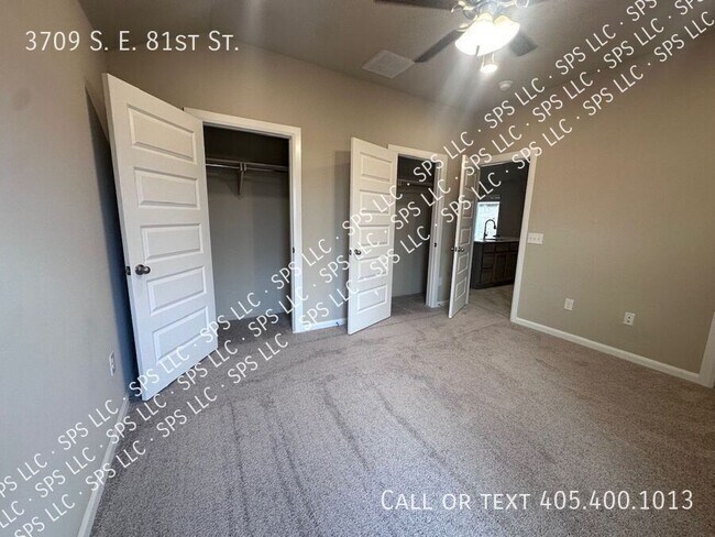 Building Photo - 3709 SE 81st St