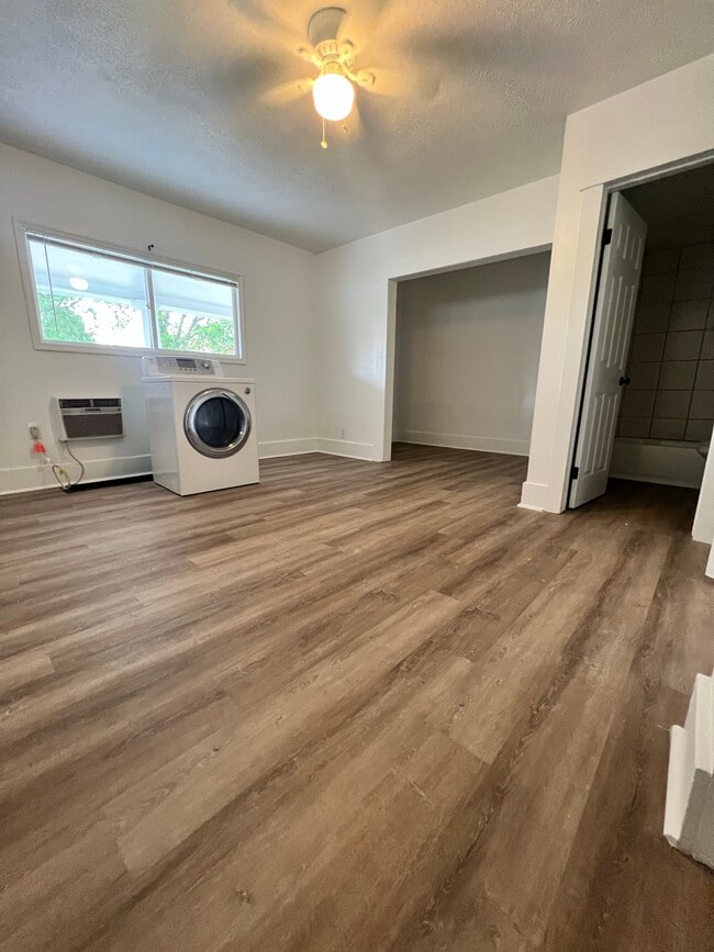 Building Photo - Single Family House in Kettering