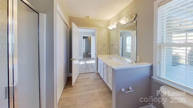 Building Photo - 3740 Pleasant Plains Rd