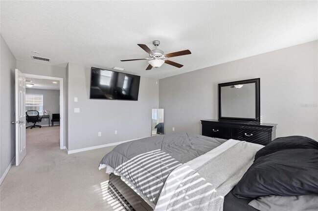 Building Photo - 19416 Roseate Dr