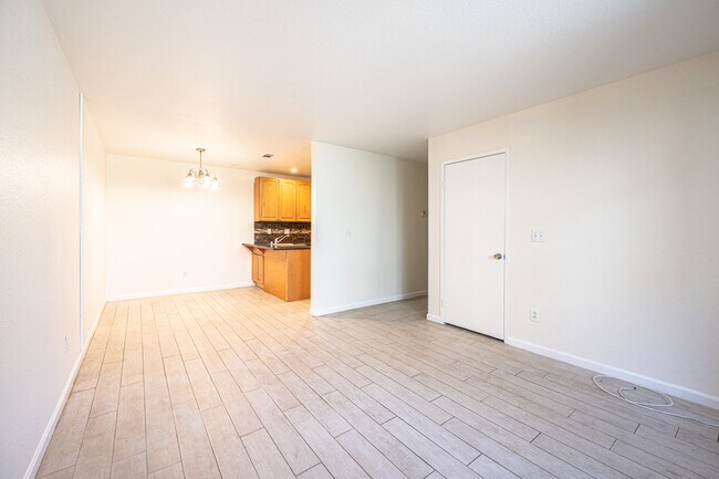 Living/dining room - 3641 Clayton Rd