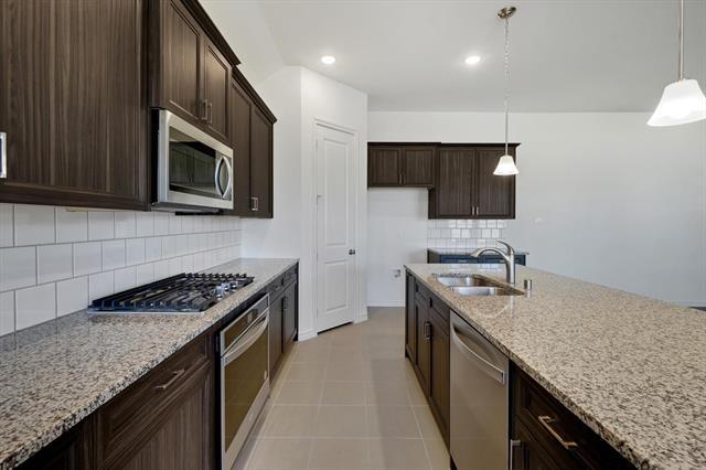 Building Photo - 4732 Mission Ct