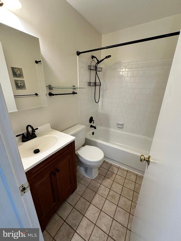 Building Photo - 7943 Timarand Ct