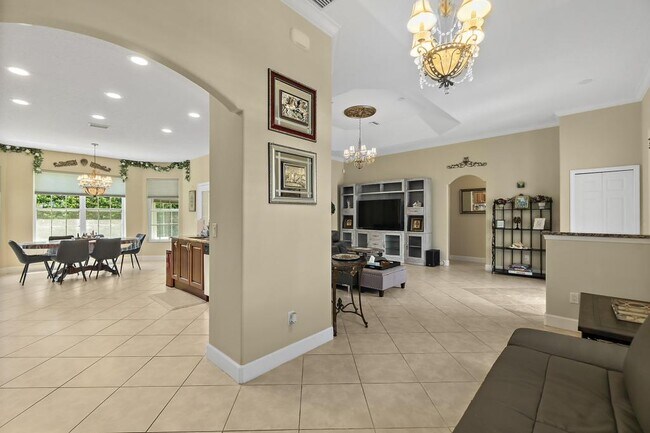 Building Photo - 7 Edgemont Pl