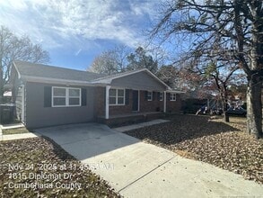 Building Photo - 1615 Diplomat Dr