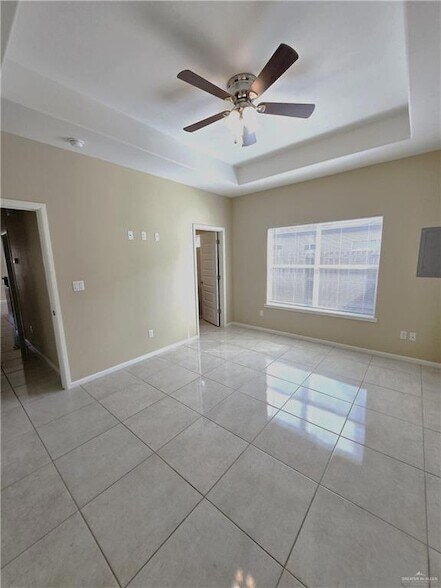 Building Photo - 1205 Bodark Dr