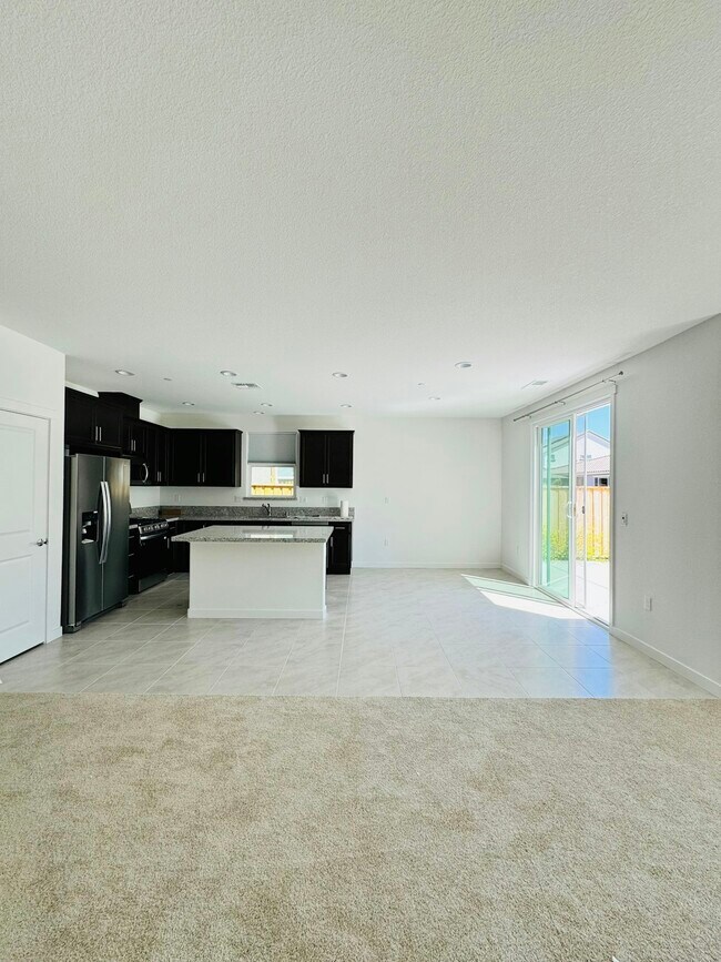 Building Photo - 5395 Trimonti Cir