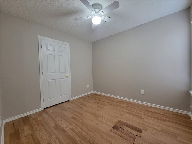 Building Photo - 8202 Quail Ct